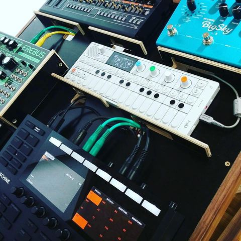 The Organizer gear stand by mixingtable