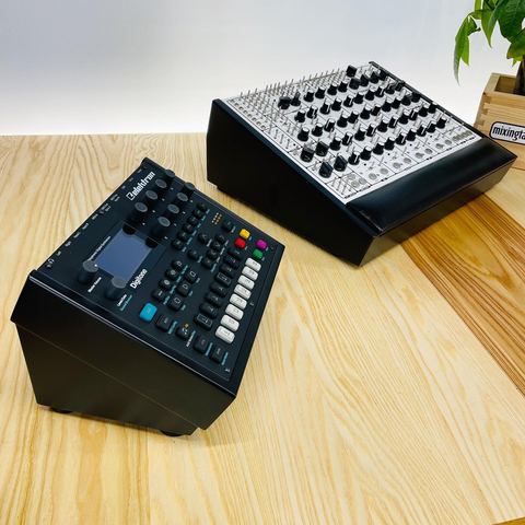 Satin Black Pulsar 23 Lux and Digitone Classic 28 by mixingtable