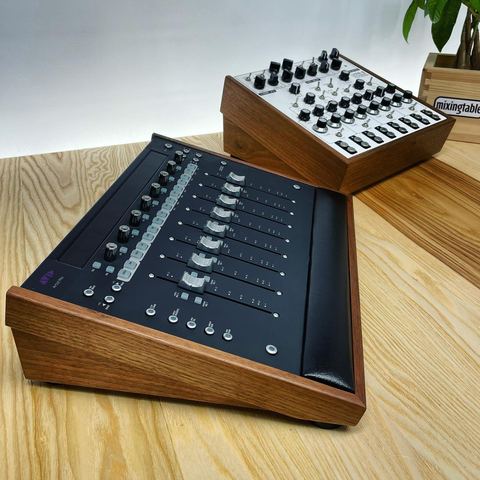 Avid Artist Mix Lux / Lyra 8 Classic