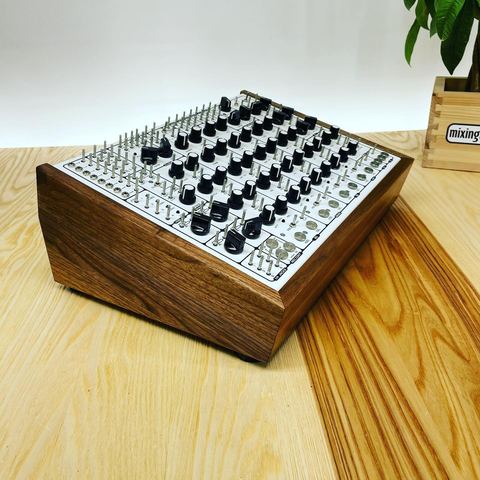 Pulsar23 Classic Walnut Desk Stand