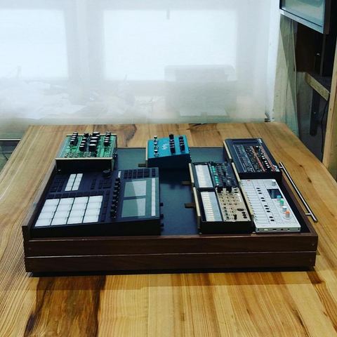 The Organizer gear stand by mixingtable