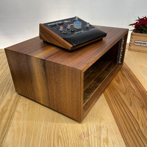4U Walnut Rack and SSL2 Lux