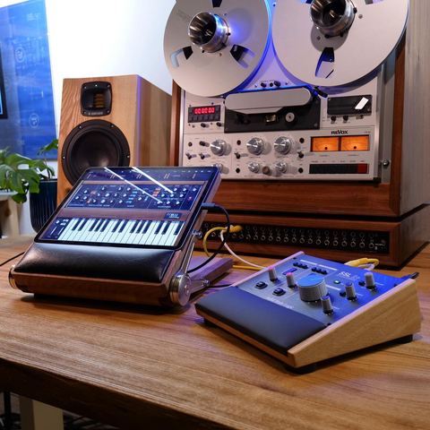 iPad Pro 12,9 Lux and SSL2+ Lux by Mixingtable