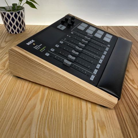 Rodecaster Pro Lux Ash Edition