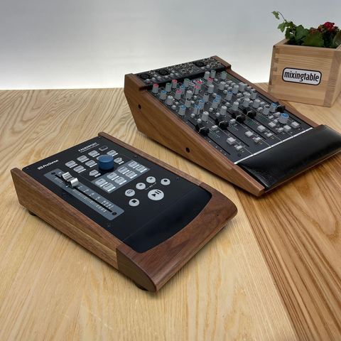 Walnut Faderport2 Desk Standand SSL SiX Lux