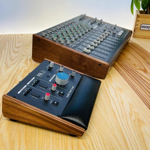 Walnut X-Desk panels and SSL2 Lux