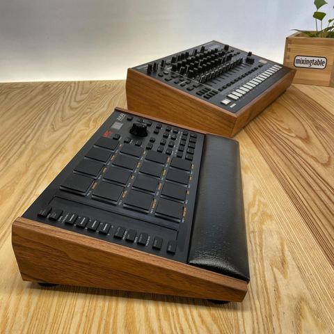MPC Studio II Lux and TR8S Classic by Mixingtable