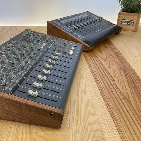 SSL X-Desk Walnut Panels and UF8 Lux by mixingtable