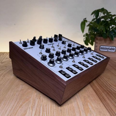 Lyra 8 Classic by Mixingtable