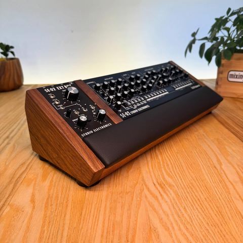 SE-02 EXT Box Lux by Mixingtable