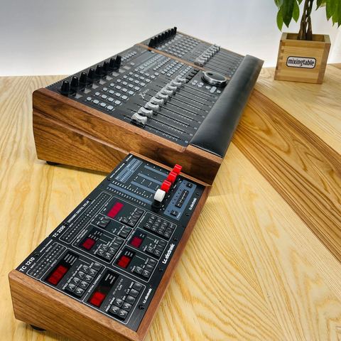 TCFX DS // X-Touch Lux EXT R