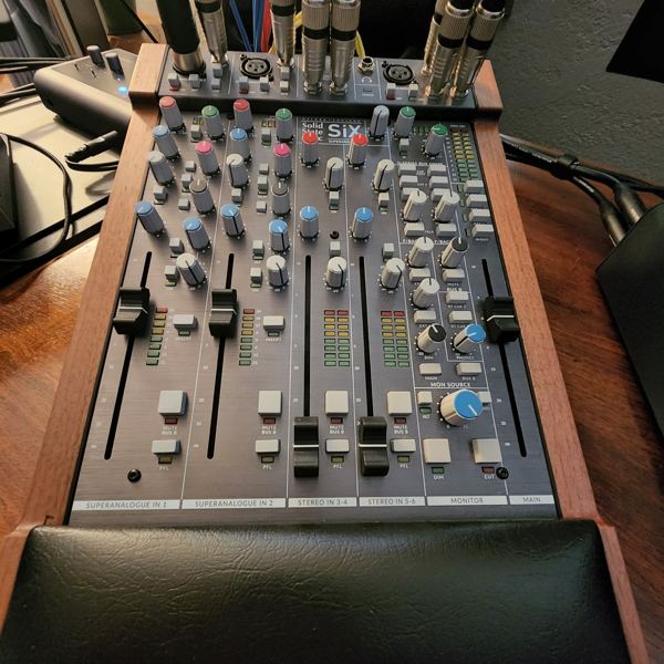 Walnut SSL SiX Lux