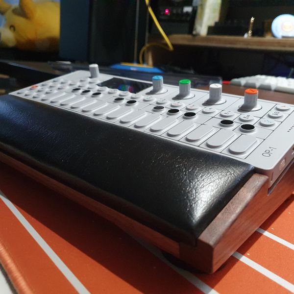 OP-1 Lux