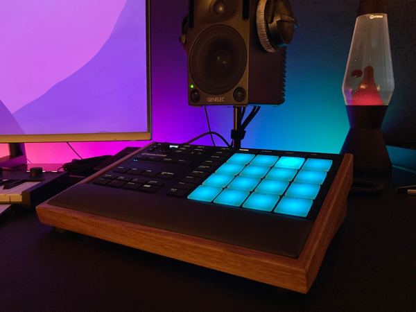 Maschine Mikro MkIII Lux