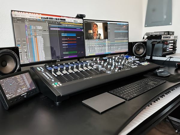 UF8 UF1 UC1 Lux, custom Black Satin